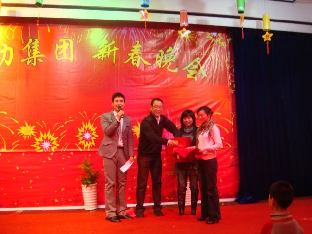 µã»÷д°¿Ú·¿ª´óͼ