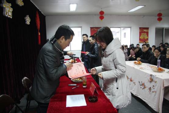 µã»÷д°¿Ú·¿ª´óͼ